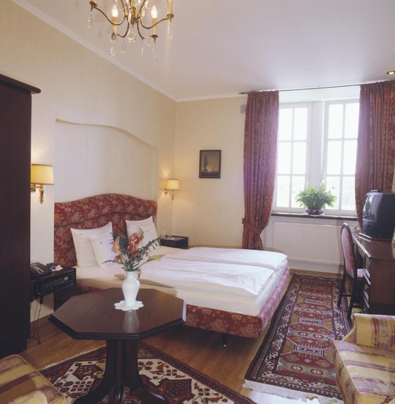 Schlosshotel Kurfuerstliches Amtshaus Dauner Burg Exterior photo