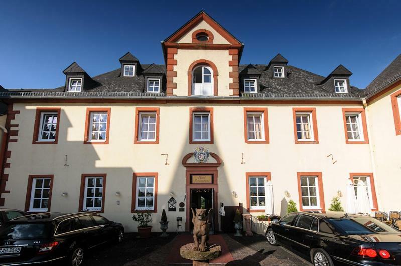 Schlosshotel Kurfuerstliches Amtshaus Dauner Burg Exterior photo